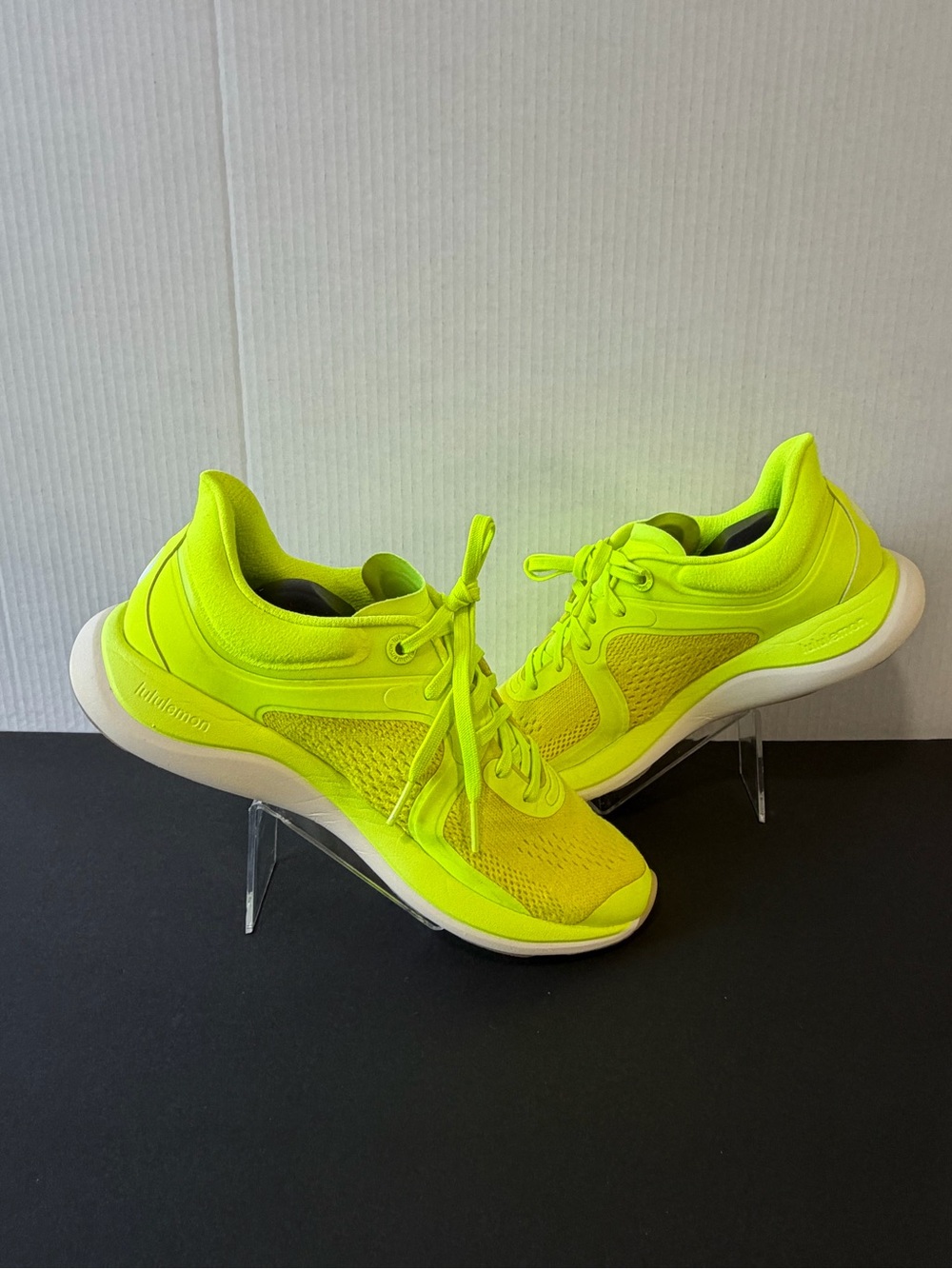 lululemon athletica Women’s Neon Lime Lace-Up Athletic Sneakers